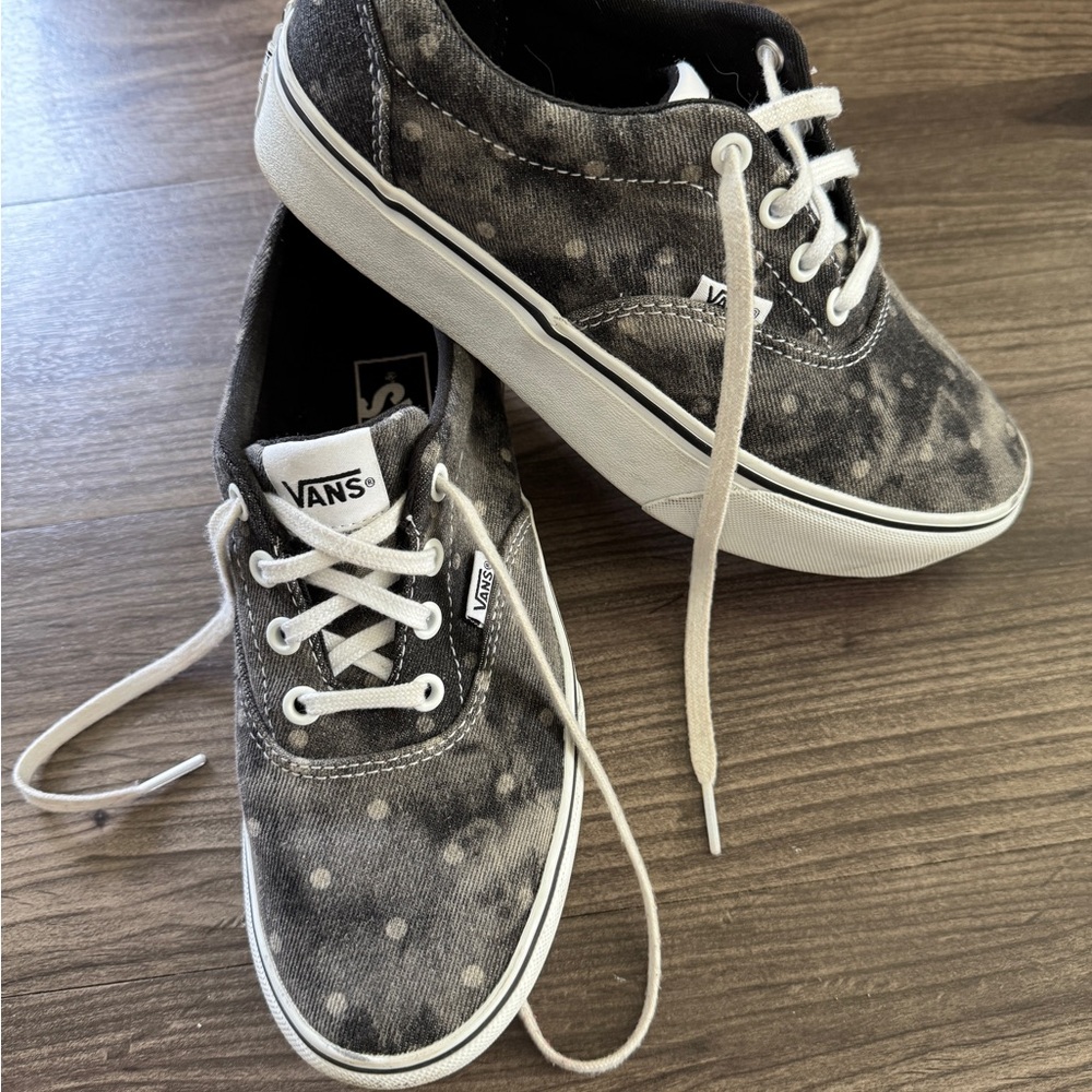 Vans ' Black and White Casual Shoes